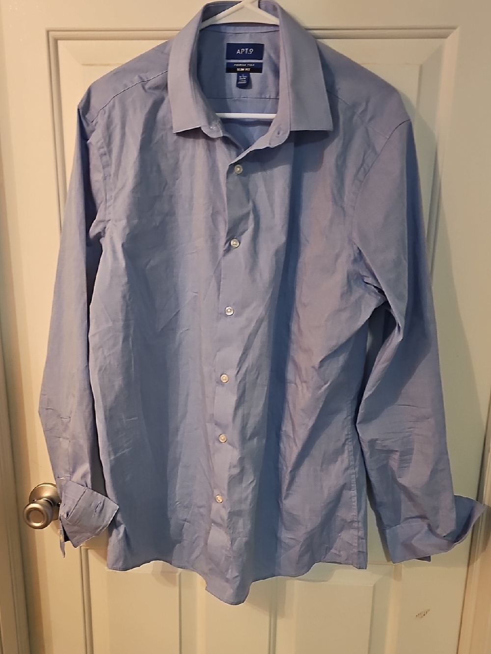 Apt. 9 Men's Sky Blue Dress Shirt - Classic Spread Collar